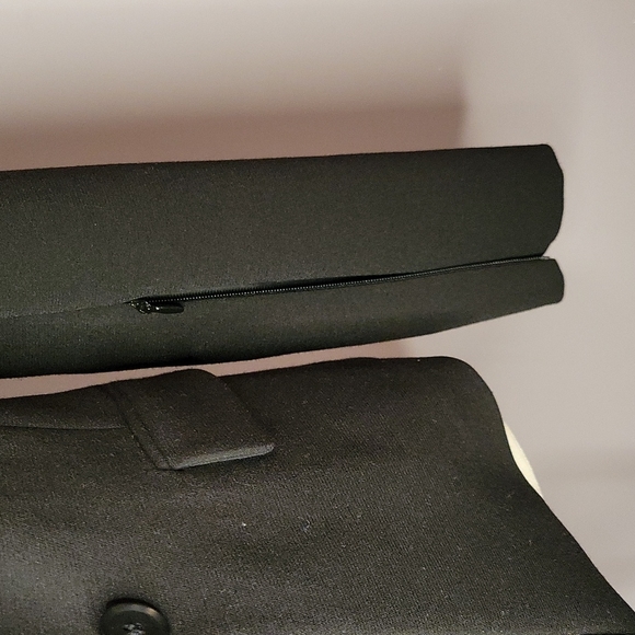 BCBG Blazer zipper arm - Picture 2 of 3